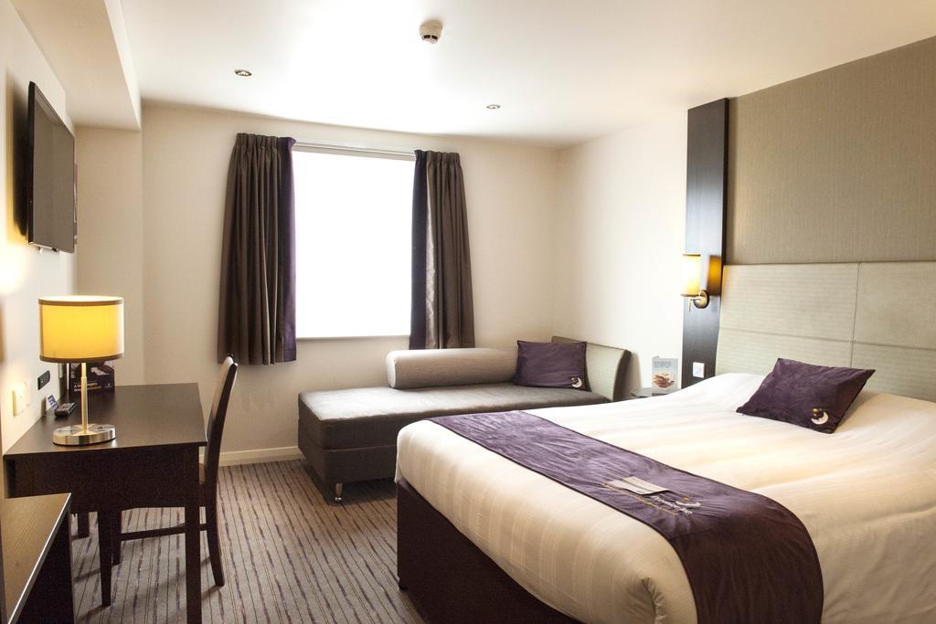 Premier Inn Dundee North Eksteriør bilde