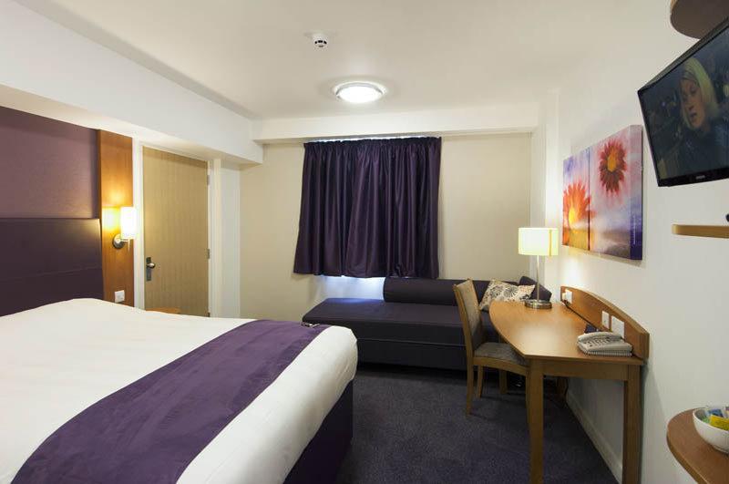 Premier Inn Dundee North Eksteriør bilde